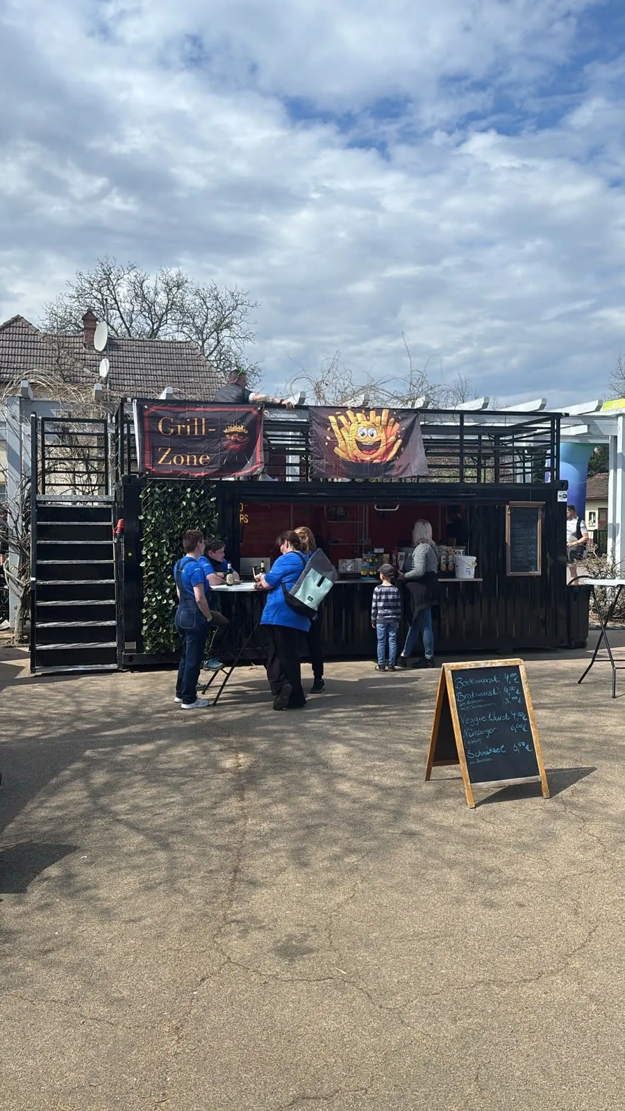 Grill-Zone beim Stadtfest